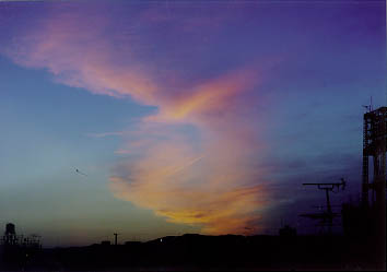 $BF#0f;{$NLkL@$1(B